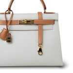 Kelly Sellier 28 Bi-Color Horseshoe (HSS) White / Natural Sable Evergrain Gold Plated A Square Stamp - Image 4