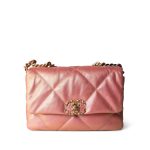 21P Iridescent Pink/Gold Lambskin Quilted 19 Flap Small Mixed Hardware - Image 2
