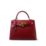 Kelly Sellier 28 Rouge Vif Box Calfskin Gold Plated C Square Stamp - Image 7