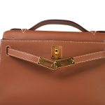 Kelly Pochette Gold Swift Gold Plated B Stamp - Image 16
