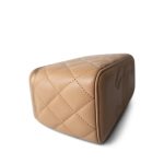 Beige Lambskin Quilted Pearl Crush Vanity Case With Chain Aged Gold Hardware - Image 9