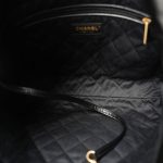 22S Black Calfskin Quilted 22 Hobo Bag Small Aged Gold Hardware - Image 13