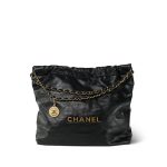 24P Black Crumpled Calfskin Quilted 22 Hobo Bag Medium Aged Gold Hardware - Image 12