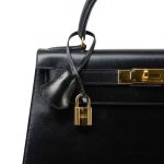 Kelly 28 Sellier Black Box Calfskin Gold Plated Y Circle Stamp - Image 4