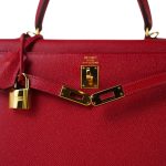 Kelly Sellier 25 Rouge Casaque Epsom Gold Plated T Stamp - Image 9