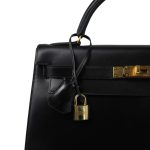 Kelly 32 Black Box Calfskin Gold Plated U Circle Stamp - Image 3