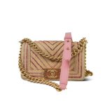 Beige Raffia Pink Tweed Chevron Quilted Small Boy Bag Aged Gold Hardware - Image 3