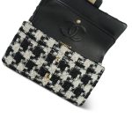 20S Black White Ecru Houndstooth Tweed Quilted Classic Flap Medium LGHW - Image 14