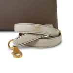 Kelly 25 Bi-Color Horseshoe (HSS) Etoupe/Craie Epsom Gold Plated C Stamp - Image 5