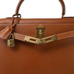 Kelly Sellier 28 Gold Courchevel Gold Plated T Circle Stamp - Image 10