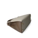 Kelly Sellier 28 Bi-Color Horseshoe (HSS) Craie/Etoupe Epsom Gold Plated A Stamp - Image 15