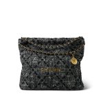 22K Black Ecru Tweed Quilted 22 Hobo Bag Medium Aged Gold Hardware - Image 17