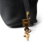 Picotin 18 Lock Bag Noir Taurillon Clemence Gold Plated Z Stamp - Image 9
