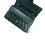 22P Iridescent Green Caviar Quilted Classic Flap Medium Light Gold Hardware - Image 16