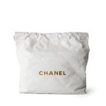 23C White Calfskin Quilted 22 Hobo Bag Small Aged Gold Hardware - Image 2