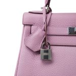 Kelly Retourne 28 Mauve Sylvestre Clemence Palladium Plated U Stamp - Image 2