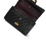 Black Crumpled Calfskin Quilted Reissue 2.55 227 Aged Gold Hardware - Image 12