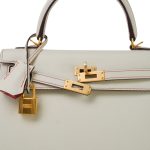 Kelly 25 Sellier Bi-Color Horseshoe (HSS) Craie/Rose Jaipur Epsom Gold Plated A Stamp - Image 18