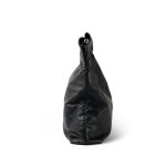 Black Calfskin Quilted 22 Hobo Bag Medium Aged Gold Hardware - Image 5