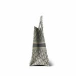 Dior Ecru and Gray Dior Oblique Embroidery Book Tote Large - Image 8