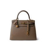 Kelly Sellier 28 Etoupe Epsom Gold Plated T Stamp
