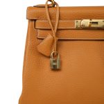 Kelly 28 Retourne Naturel Sable Ardennes Gold Plated W Circle Stamp - Image 3