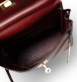 Vintage Kelly 28 Rouge H Box Calfskin Gold Plated (W) Stamp - Image 3