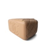 Beige Lambskin Quilted Pearl Crush Vanity Case With Chain Aged Gold Hardware - Image 11