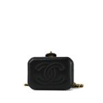 23A Black Lambskin Quilted Mini Vanity Case With Chain GHW - Image 7