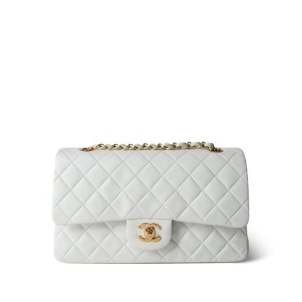 Vintage White Lambskin Quilted Classic Flap Medium GHW