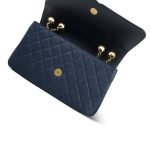 Navy Caviar Quilted CC Filigree Single Flap Bag Medium Aged Gold Hardware - Image 12