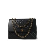 Black Lambskin Quilted Large CC Maxi Single Flap Bag Gold Hardware - Image 8