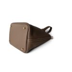 Picotin Lock 22 Etoupe Taurillon Clemence Gold Plated Z Stamp - Image 9