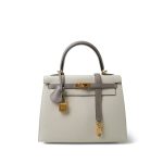 Kelly Sellier 25 Bi-Color Horseshoe (HSS) Craie/Etain Epsom Gold Plated D Stamp