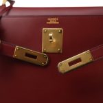Kelly Sellier 32 Rouge Box Calfskin Gold Plated (W) Stamp - Image 6