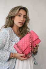 23S Pink Caviar Quilted Classic Flap Medium Light Gold Hardware - Image 6