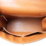 Kelly 28 Gold Courchevel Leather Gold Plated Hardware V Circle Stamp - Image 15