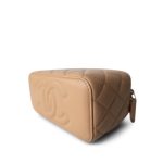 Beige Lambskin Quilted Pearl Crush Vanity Case With Chain Aged Gold Hardware - Image 10