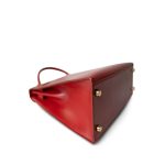 Kelly 28 Sellier Rouge Vif Box Calfskin Gold Plated V Stamp - Image 9