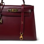 Kelly Sellier 28 Rouge H Box Calfskin Gold Plated (R) Stamp - Image 4