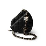 22S CC In Love Heart Zipped Black Lambskin Quilted Belt Bag LGHW - Image 9