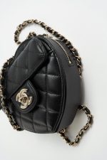 22S CC In Love Black Lambskin Quilted Small (Clutch on Chain) Heart Bag LGHW - Image 2