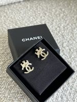 Chanel CC Crown Light Gold Earring - Image 3