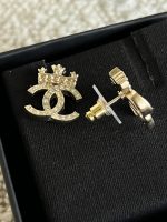 Chanel CC Crown Light Gold Earring - Image 4