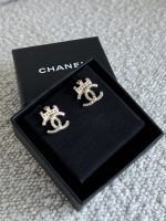 Chanel CC Crown Light Gold Earring