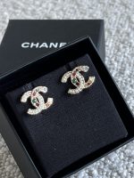 Chanel CC Multicolor/Pearly Earrings - Image 4