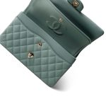 22C Dark Green Caviar Quilted Classic Flap Medium Light Gold Hardware - Image 9
