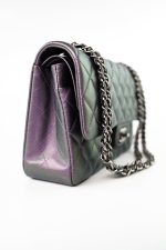17S Purple Iridescent Lambskin Quilted Classic Flap Medium - Image 9