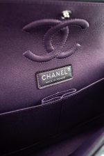 17S Purple Iridescent Lambskin Quilted Classic Flap Medium - Image 16