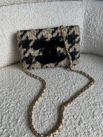 19K Beige and Black Houndstooth Tweed WOC - Image 19